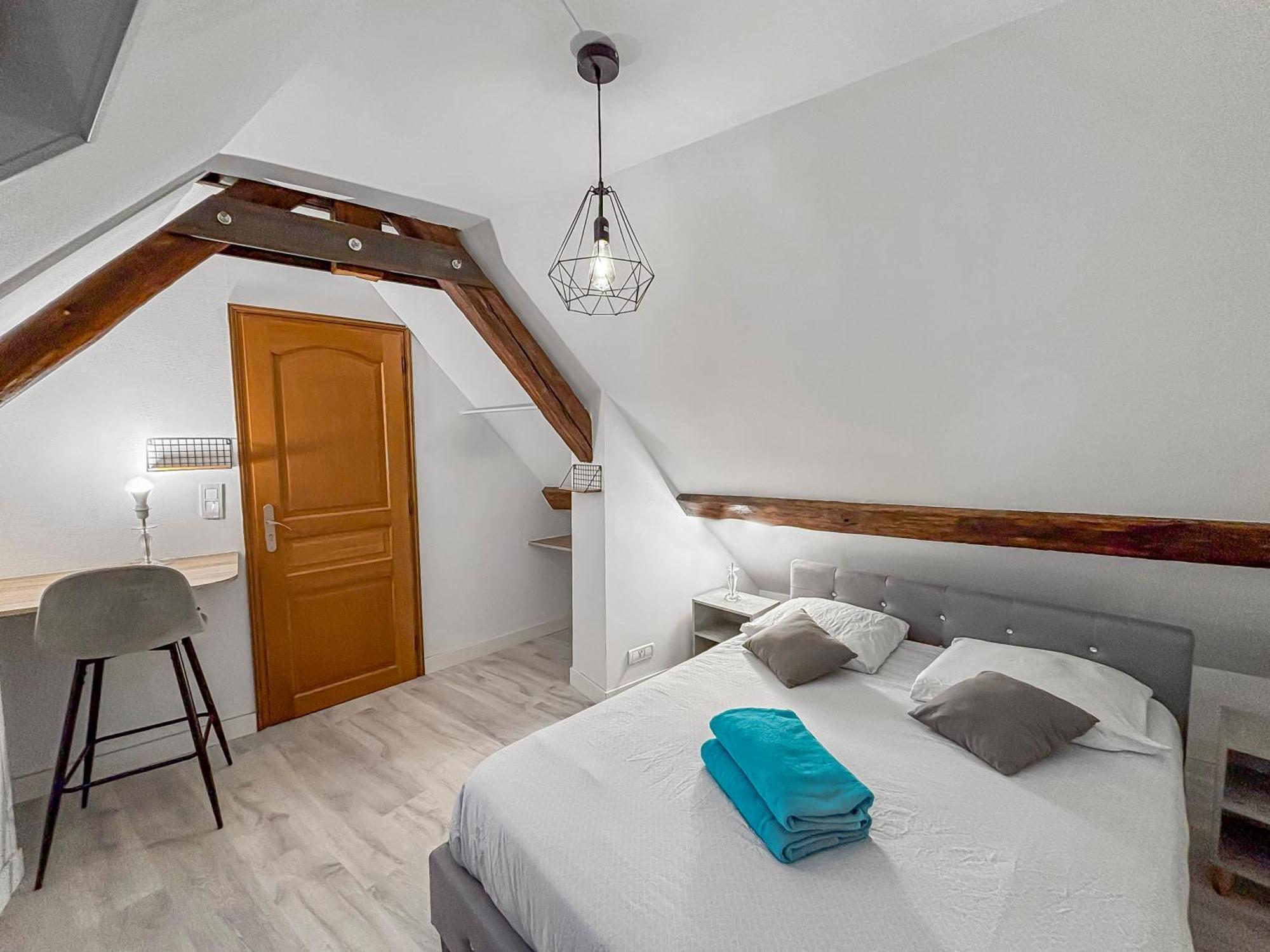 Spacieux & Lumineux Avec Smart Tv Et Wi-Fi Rapide Troyes Exterior photo